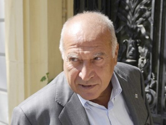 Voiculescu, în vizită electorală la Cernavodă
